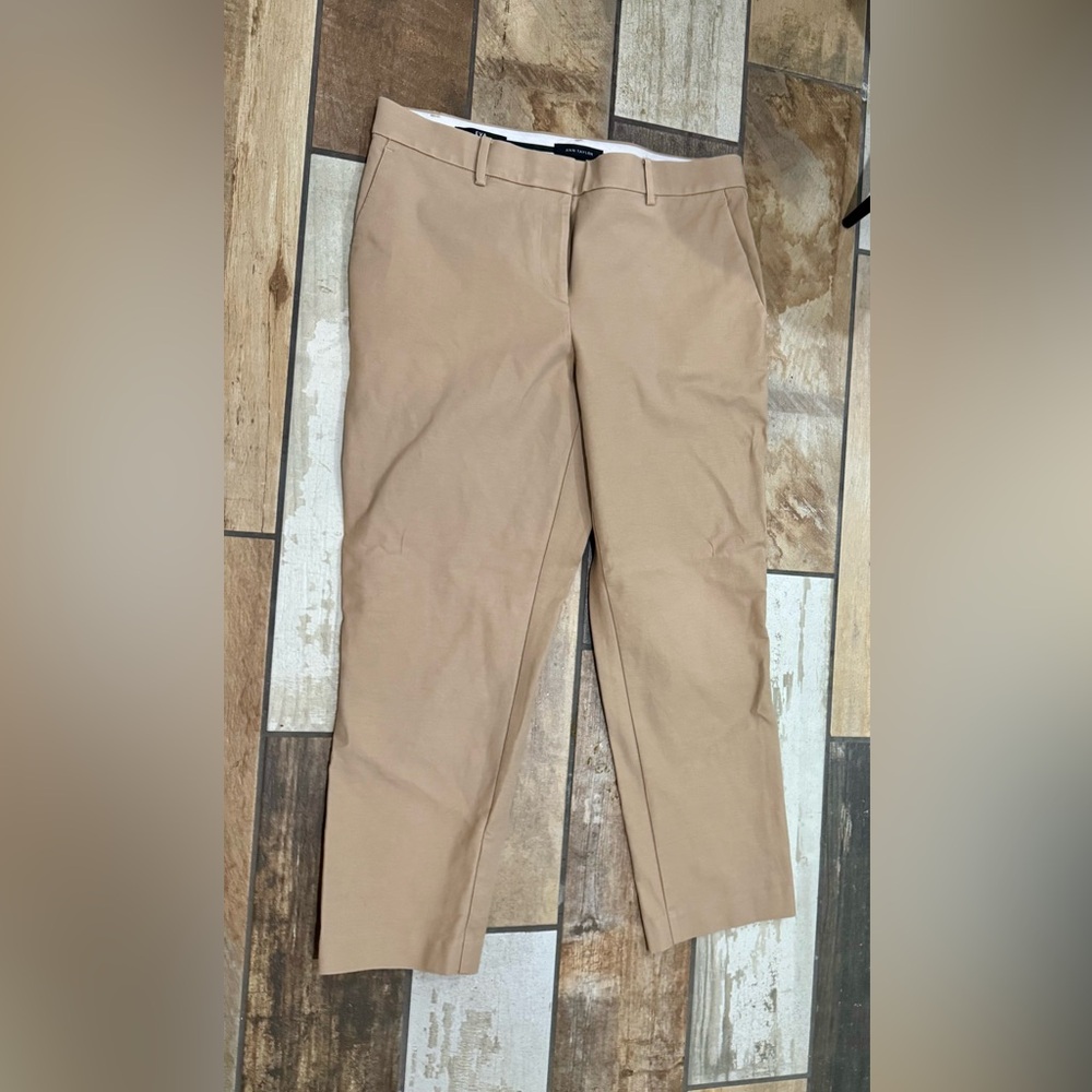 Ann Taylor EVA Curvy Khaki Ankle Pants | Size 10